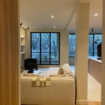 Rent of a spacious and modern 3-room apartment, 85 m², 16th arrondissement, Paris, France